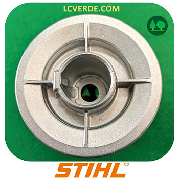 Mozzo Boccola Portalama Coltello Rasaerba Tagliaerba Tosaerba Tosaprato Stihl RM4.0 RM545 Viking MB4.0 MB400 MB450 MB455 MB500 MB505 MB545 MB555 MB650 MB655 MB750 ricambi LCVERDE.com 61187025001