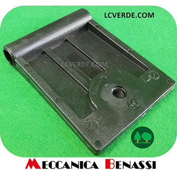 Bandella Bandellina Placchetta Protezione Anteriore Trincia Semovente Trinciasarmenti Meccanica Benassi TR600 TR800 TR900 ricambio LCVERDE.com